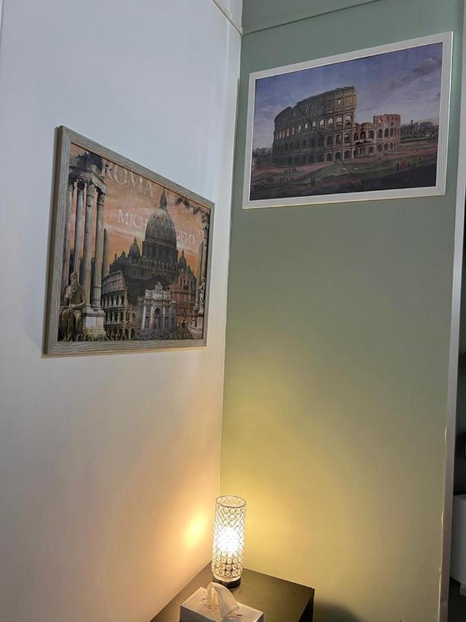 La Rosa Di Roma Colosseo Leilighet Eksteriør bilde