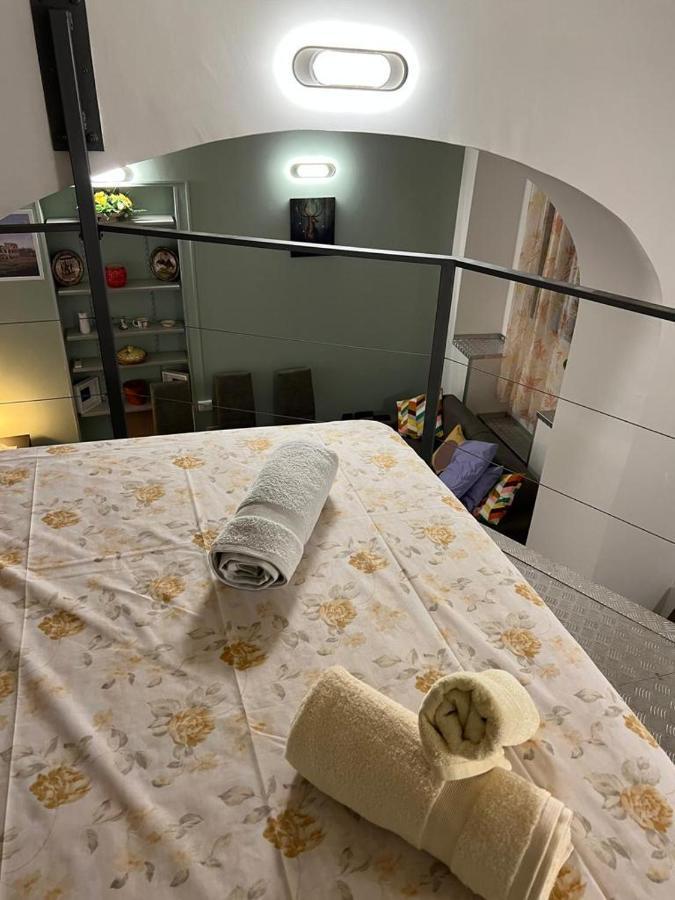 La Rosa Di Roma Colosseo Leilighet Eksteriør bilde